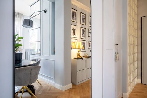 Open Space in stile contemporaneo di 50 di Gianluca Chiocca Interior Design Studio