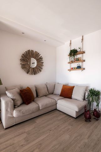 Soggiorno in stile mediterraneo di 40 di oRganiCa aRCh studio Soggiorno in stile mediterraneo di 40 di oRganiCa aRCh studio