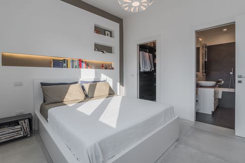 Camera da Letto in stile contemporaneo di 13 di Rossella Fiorillo architetto