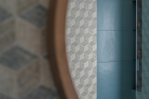 Bagno in stile moderno di 10 di VALENTINA AUTIERO    architecture │ interiors │ design projects
