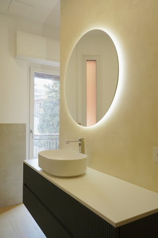 Bagno in stile contemporaneo di 7 di Rinnova Home 3d