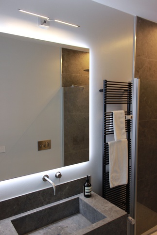 Bagno in stile contemporaneo di 5 di MaMe Architettura | Maria Mercurio Bagno in stile contemporaneo di 5 di MaMe Architettura | Maria Mercurio