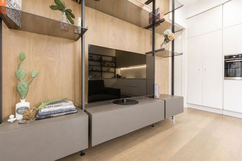Open Space in stile contemporaneo di 35 di Desearq studio - architettura e interior design