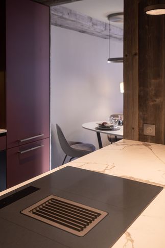 Cucina in stile moderno di 35 di Design Alpino