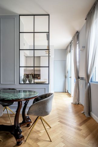 Open Space in stile contemporaneo di 50 di Gianluca Chiocca Interior Design Studio