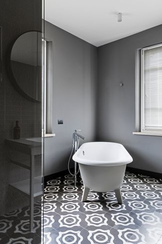 Bagno in stile contemporaneo di 20 di Lorenzo Franzi | Fotografia