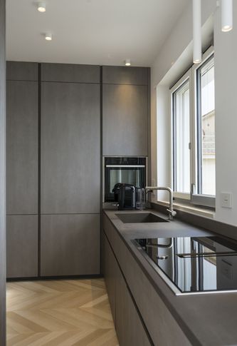 Cucina in stile contemporaneo di 15 di 13GC_architekt