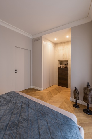 Camera da Letto in stile transitional di 10 di Francesco Cardano Interior Designer Camera da Letto in stile transitional di 10 di Francesco Cardano Interior Designer