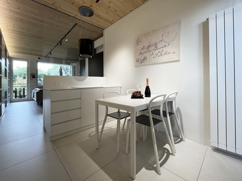 Cucina in stile contemporaneo di 10 di bdastudio Cucina in stile contemporaneo di 10 di bdastudio