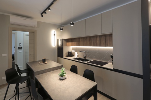 Open Space in stile moderno di 65 di Chiara Colucci Interior Designer