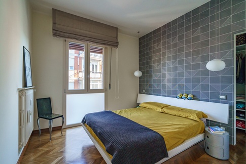 Camera da Letto in stile moderno di 16 di Lorenzo Rossi Architetto