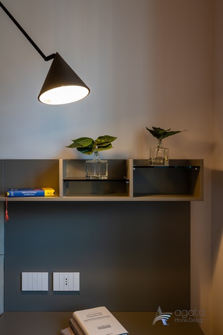 Camera da Letto in stile contemporaneo di 11 di Agata Home Design