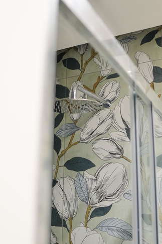 Bagno in stile mediterraneo di 4 di Rinnova Home 3d