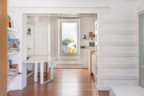 Soggiorno in stile contemporaneo di 65 di Francesca Delicato_architettura e design Soggiorno in stile contemporaneo di 65 di Francesca Delicato_architettura e design