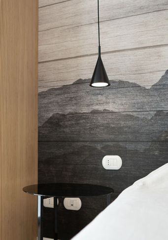 Camera da Letto in stile contemporaneo di 13 di Rinnova Home 3d