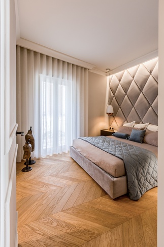 Camera da Letto in stile transitional di 10 di Francesco Cardano Interior Designer Camera da Letto in stile transitional di 10 di Francesco Cardano Interior Designer