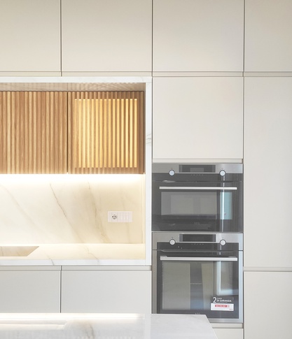 Cucina in stile contemporaneo di 20 di Arcangelo Primato