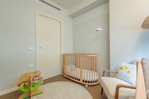 Cameretta Bambini in stile moderno di 8 di Living Home Design Cameretta Bambini in stile moderno di 8 di Living Home Design