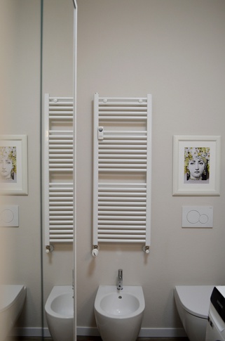 Bagno in stile contemporaneo di 6 di Federica Tagliabue Interior Design