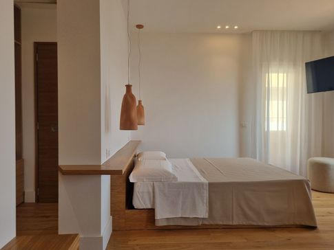 Camera da Letto in stile mediterraneo di 22 di Pamela Camposano Ingegnere Architetto