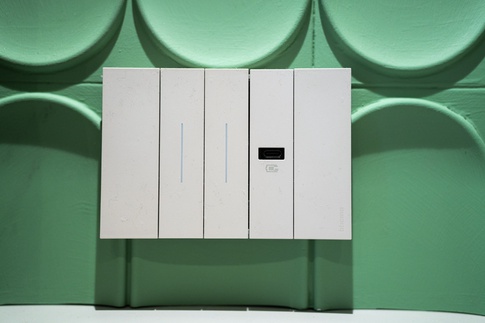 Camera da Letto in stile contemporaneo di 15 di FCInteriorDesignStudio |