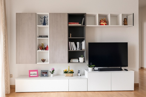 Soggiorno in stile contemporaneo di 25 di L'Arco Rosa Soggiorno in stile contemporaneo di 25 di L'Arco Rosa