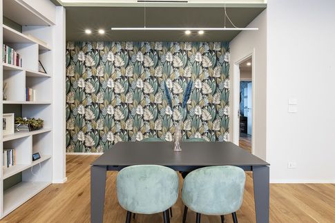 Open Space in stile contemporaneo di 40 di Carola Ribotta architetto