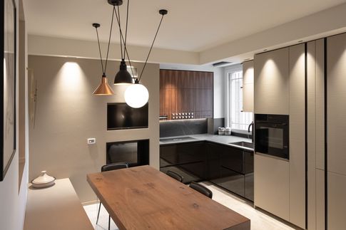 Cucina in stile contemporaneo di 20 di Abitacolo Interni Cucina in stile contemporaneo di 20 di Abitacolo Interni