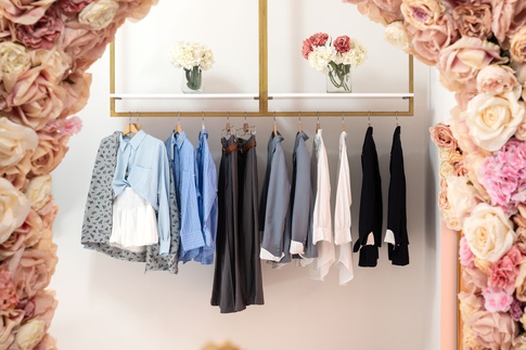 Open Space in stile glamour di 64 di Chiara Brenca