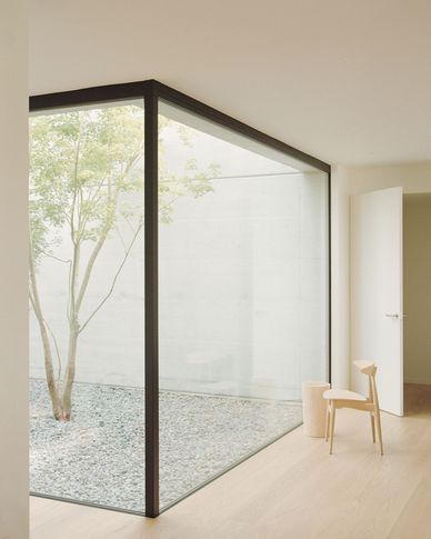Patio in stile minimal di 16 di Didonè Comacchio Architects