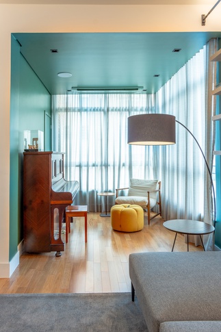 Open Space in stile moderno di 55 di Guzlive