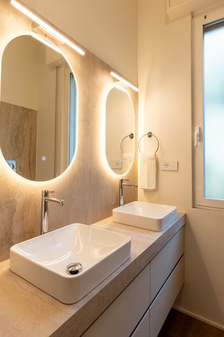 Bagno in stile mediterraneo di 3 di Chiara Fedele Interior Design Bagno in stile mediterraneo di 3 di Chiara Fedele Interior Design