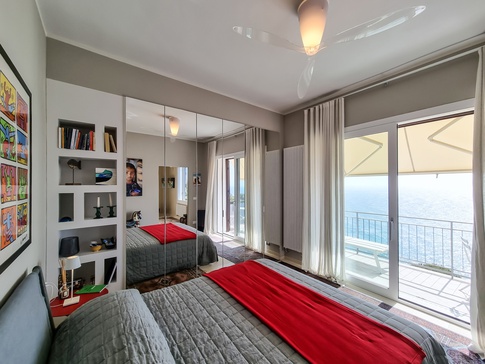Camera da Letto in stile contemporaneo di 14 di aprenderingstudio