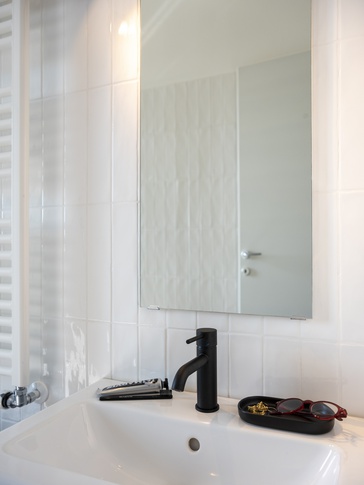 Bagno in stile contemporaneo di 4 di MatStudio