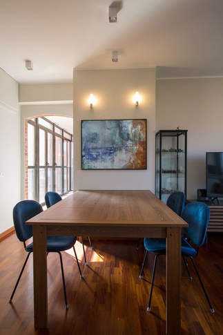Open Space in stile contemporaneo di 25 di OZ Interiors Open Space in stile contemporaneo di 25 di OZ Interiors