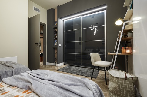 Camera da Letto in stile contemporaneo di 14 di Arar Studio di Arar Muna Isabella