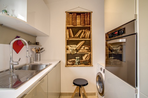 Cucina in stile contemporaneo di 7 di MOB Architects Cucina in stile contemporaneo di 7 di MOB Architects
