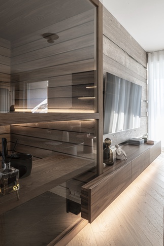 Open Space in stile contemporaneo di 56 di Francesco Cardano Interior Designer