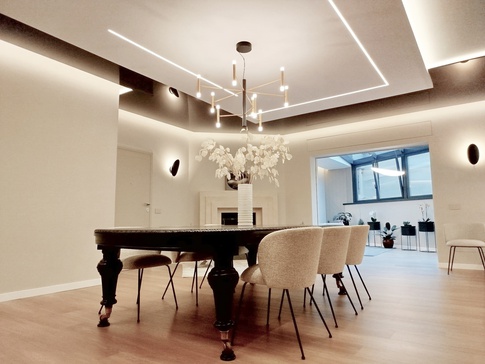 Sala da Pranzo in stile moderno di 40 di Stefano Proietti Architetto