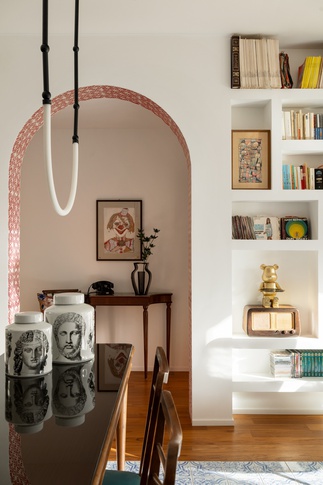 Soggiorno in stile mediterraneo di 36 di VALENTINA AUTIERO    architecture │ interiors │ design projects