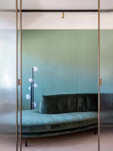 Ingresso in stile contemporaneo di 200 di interno16architettura