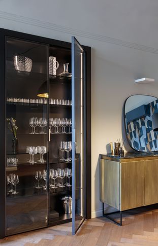 Sala da Pranzo in stile contemporaneo di 20 di Castelli Sasso architetti