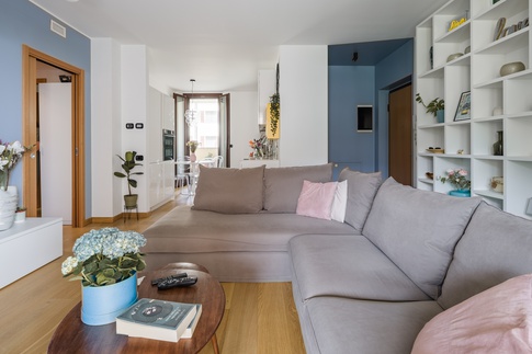 Open Space in stile contemporaneo di 32 di Annalisa Carli Architetto Open Space in stile contemporaneo di 32 di Annalisa Carli Architetto