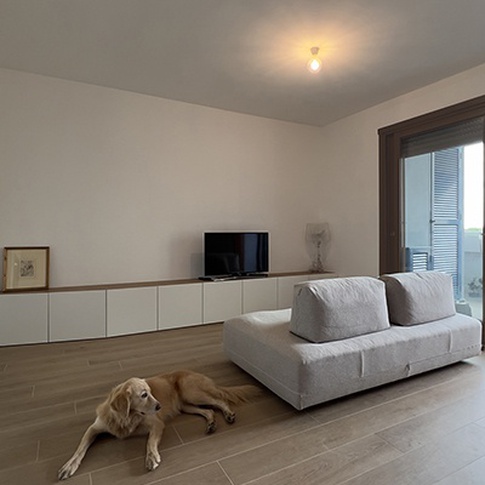 Open Space in stile minimal di 25 di LIT-ARCHITECTS Open Space in stile minimal di 25 di LIT-ARCHITECTS