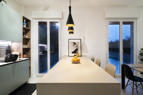 Open Space in stile pop art di 33 di Annalisa Buscarini Ingegnere Edile Architetto