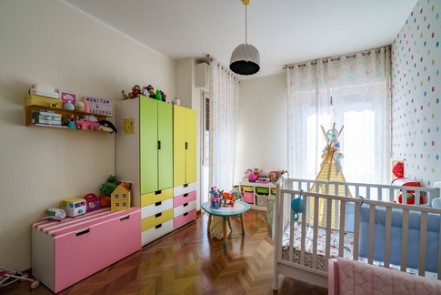 Cameretta Bambini in stile moderno di 16 di Lorenzo Rossi Architetto Cameretta Bambini in stile moderno di 16 di Lorenzo Rossi Architetto