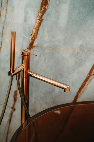 Open Space in stile glamour di 150 di Architetto Michelangelo Todisco