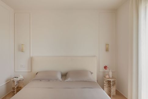 Camera da Letto in stile minimal di 14 di Sofia Carta Studio