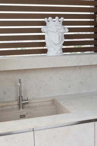 Terrazza in stile contemporaneo di 100 di Abitacolo Interni