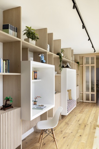 Corridoio in stile giapponese di 21 di Chantal Forzatti architetto